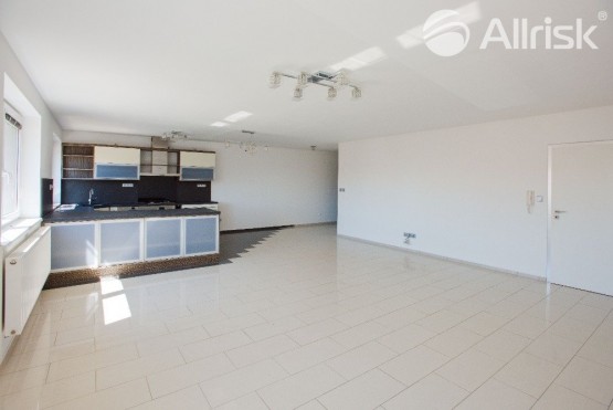 _DSC8169-Byt 3+kk-Čebín