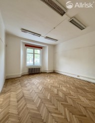 Detail: Pronájem nebytových prostor 120 m2