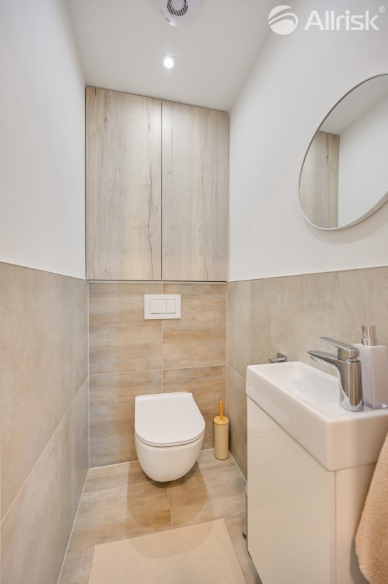 hdr wc