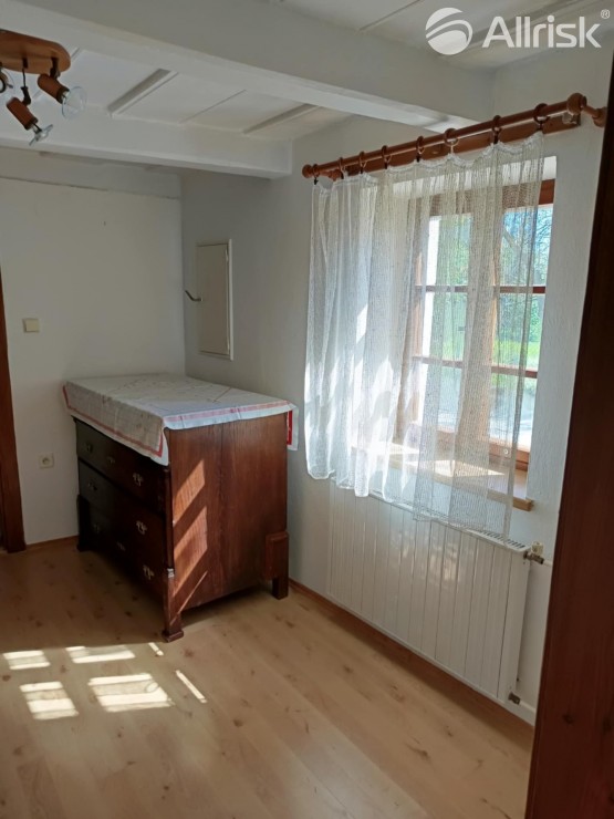 b261a2e4-02af-4c84-b03b-f30778ccd682