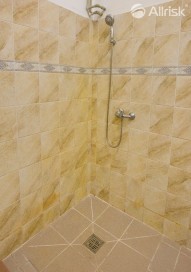 _DSC8190-Byt-1+kk-Brno-Sady