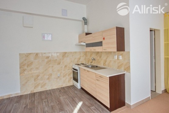 _DSC8188-Byt-1+kk-Brno-Sady