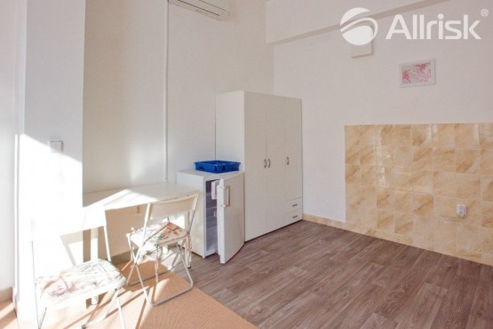 _DSC8194-Byt-1+kk-Brno-Sady