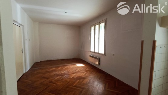 0b5243f4-109a-4428-a009-183589c96afa