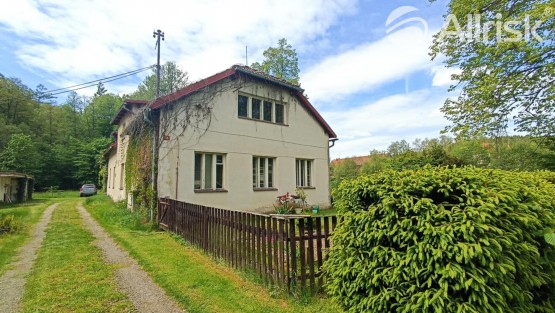 bbb5f11c-56a0-4c54-a76a-31144439a4b9