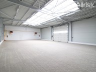 Detail: Pronájem skladu 376 m2