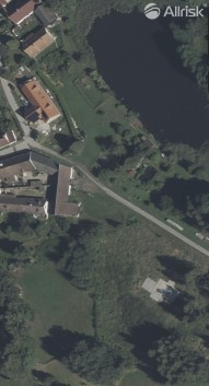 Detail: Pozemek 978 m2