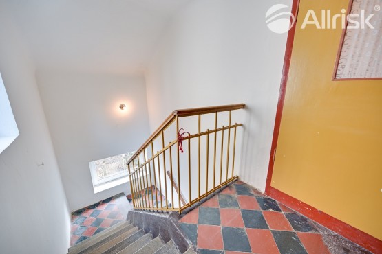 hdr 2 np schodiště a