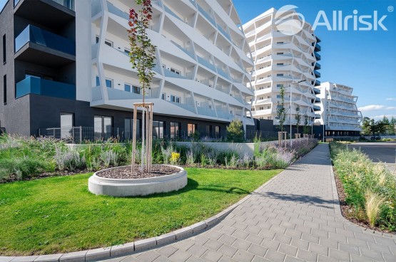 Meridiem exteriér 2