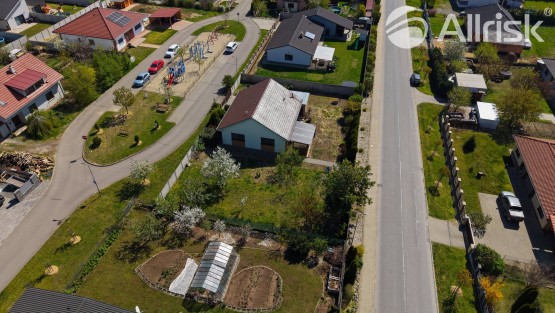 Dron 1
