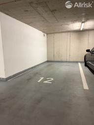 e4ea7394-c58b-4f65-bc36-b82baf1a3977