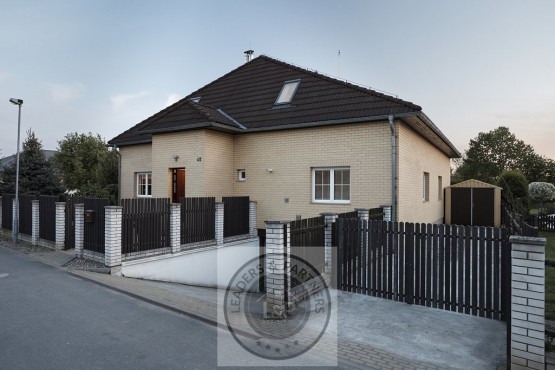 03-Veltrusy_house
