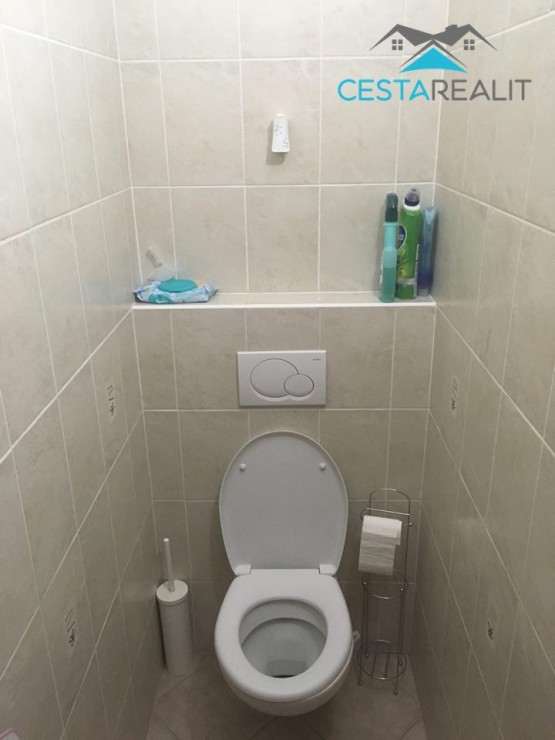 41727105_1904114783011185_7340480527729688576_n