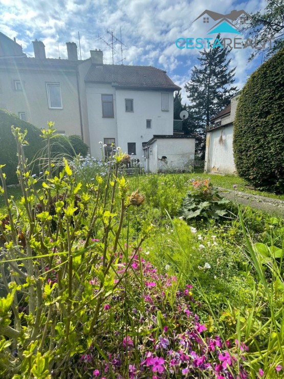 49e57392-1a84-4fa3-999d-6207426b322b