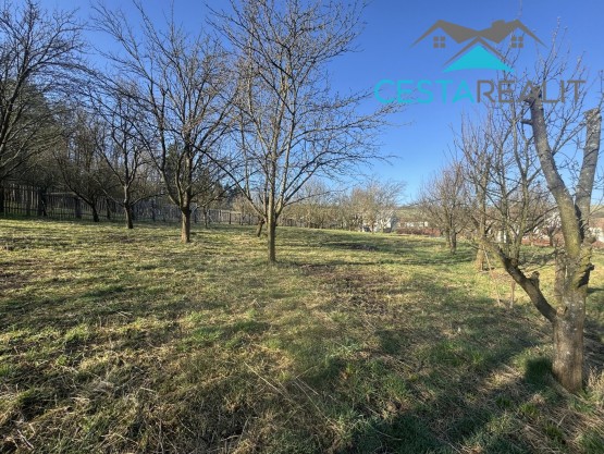 prodej-stavebniho-pozemku-4500-m2-suchov-img-6165-b36b68