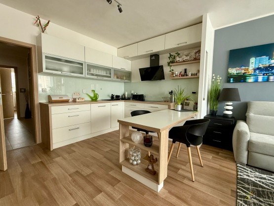 0e646e9f-13b9-4656-9fc2-6af60a3124a9