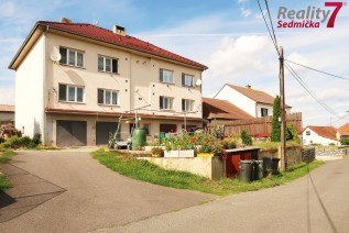 21 Byt 3+1 s garáží Sedlec