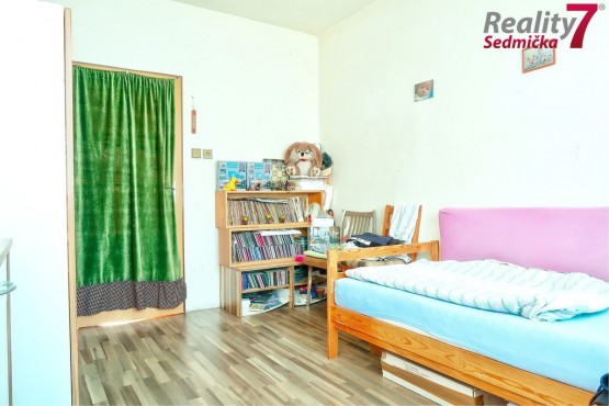 09 Byt 3+1 s garáží Sedlec