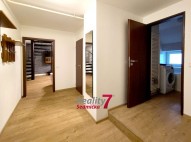 Husova (11)