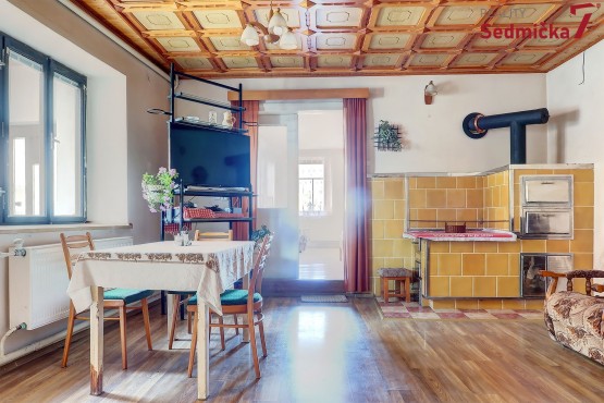 15 RD Příštpo na prodej JH