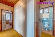 f37b2054-hdr.jpg