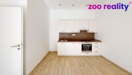 byt-1kk-33-m2-balkon-most-kitchen.jpg