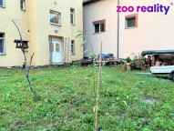 zahradka.jpg
