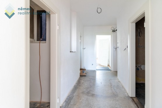 Chodba v rekonstrukci