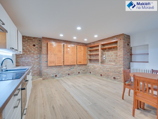 hdr byt 2 pokoj 2 + kk b