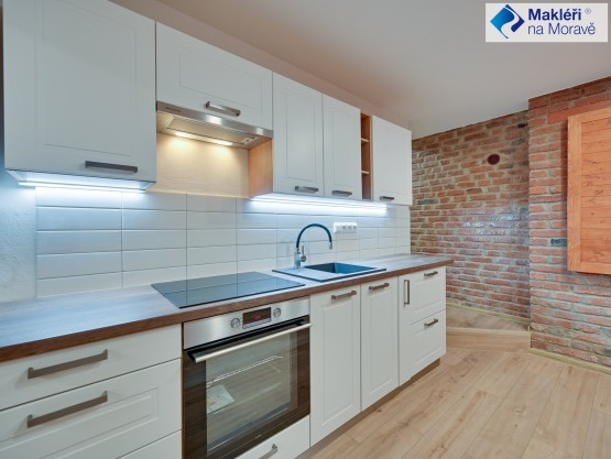 hdr byt 2 pokoj 2 + kk e