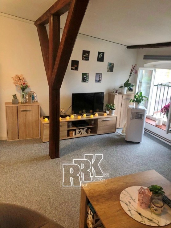 578142A9-332D-407C-8CBA-F93BD3C56188