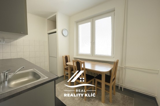 ChatGPT Image 3. 11. 2025 22_43_40