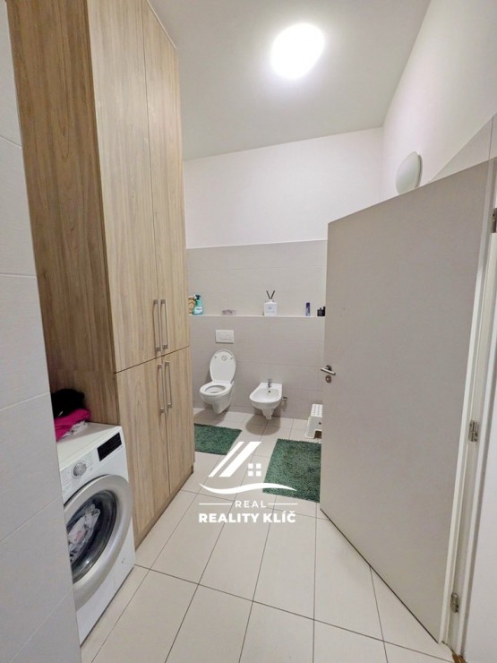 PXL_20251014_132321224.MP