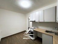 IMG_2261_neutral_soft