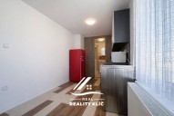 B1E3A7E2-89AD-4B2D-9686-71E4FFFECBA0