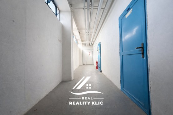 0DBA6E92-2F07-4A7E-A7B2-B2E854857DA5