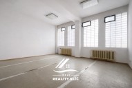 8D7939FE-7D70-4EA8-9E35-0EBF3809FD55