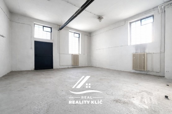 51EBCA9F-E66D-4171-BFB3-67E4DCF22E44