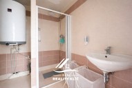 D2416BDA-F19A-4D2D-AB34-F94FEC6DB726