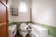 44EC91BE-5BA0-40BF-A12B-81D3241D9C79