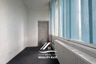 167CEDB3-CBCC-4607-BDD9-1C0A09A98A51