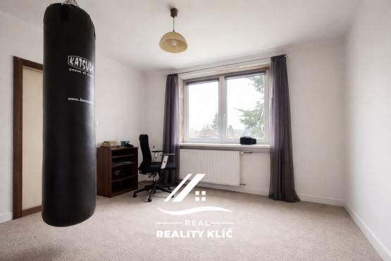 08943F8E-34F6-4A08-9B35-15B22708BBC9