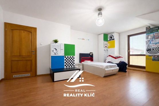 ChatGPT Image 29. 3. 2026 19_28_34