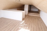 3E95D22B-98A9-444C-8AF3-E95E0A29A4B3