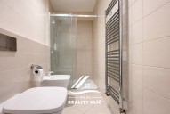 5E0573A0-1D9F-41B8-B689-51C7468758FB 3