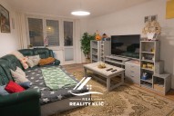 F2D031F9-F584-4B3B-9BBE-C50EC09A977F