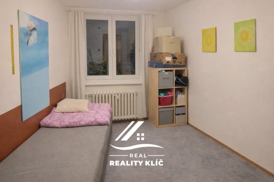 4019379D-38E5-4B4F-9EF0-5BF66A57A0FA