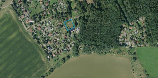 letecké foto označeno pozemek