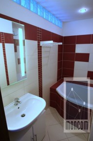 4j9d0792.jpg