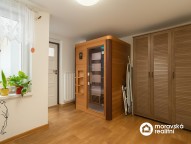 sauna.jpg